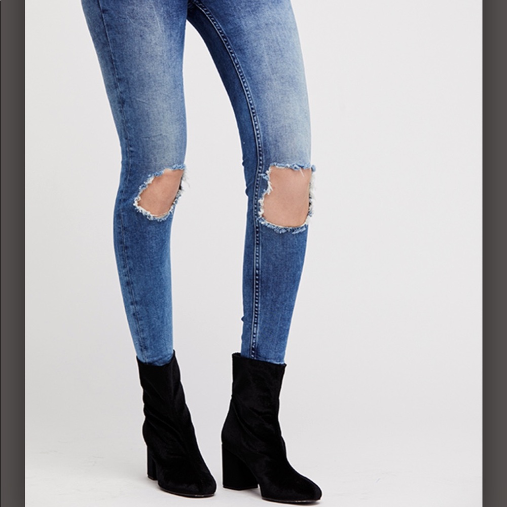 SOLD-Free People Jeans - Picture 2 of 6